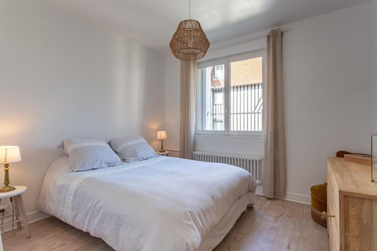 Le Carrousel - Appartement avec studio attenant Deauville Extérieur photo